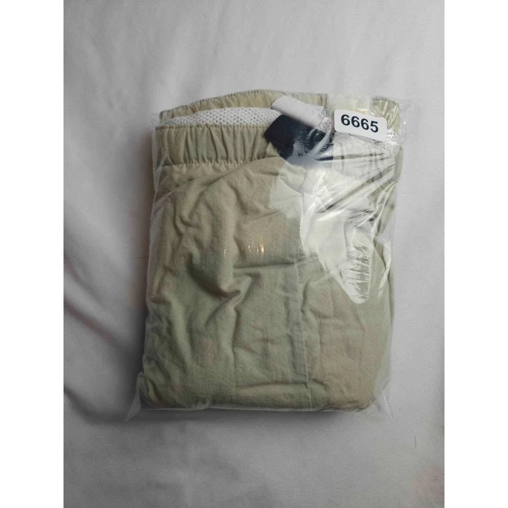 Columbia Sportswear Utility Cargo Shorts Mens Medium Tan Adjustable Waist Hiking
